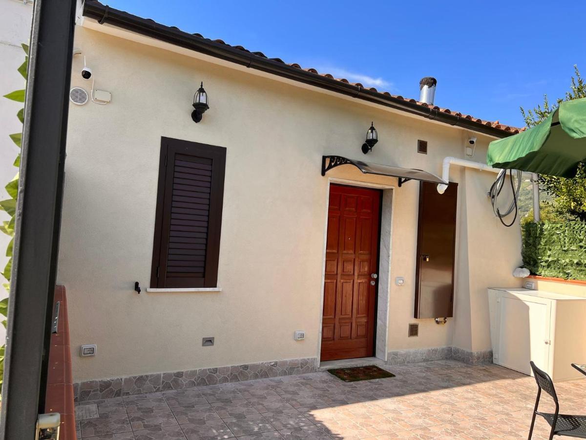 L'Angolo Degli Etruschi Salerno Exterior foto
