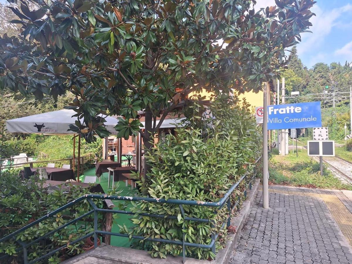 L'Angolo Degli Etruschi Salerno Exterior foto